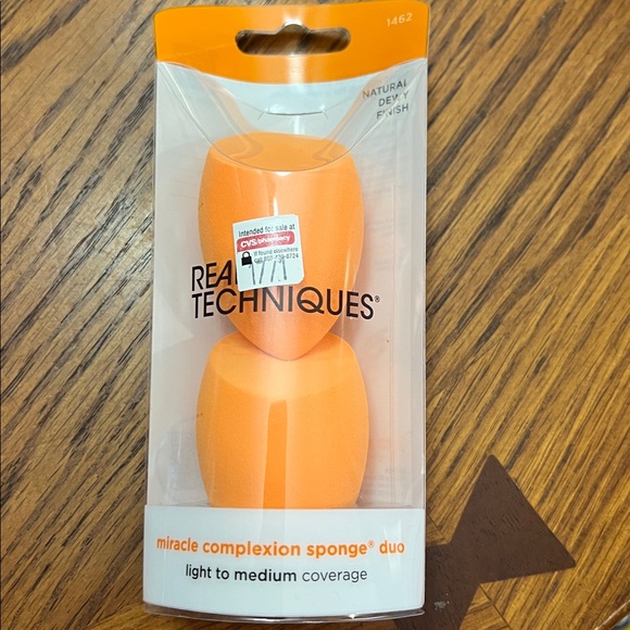 Real Techniques Other - Real Techniques Orange Makeup Sponge Set